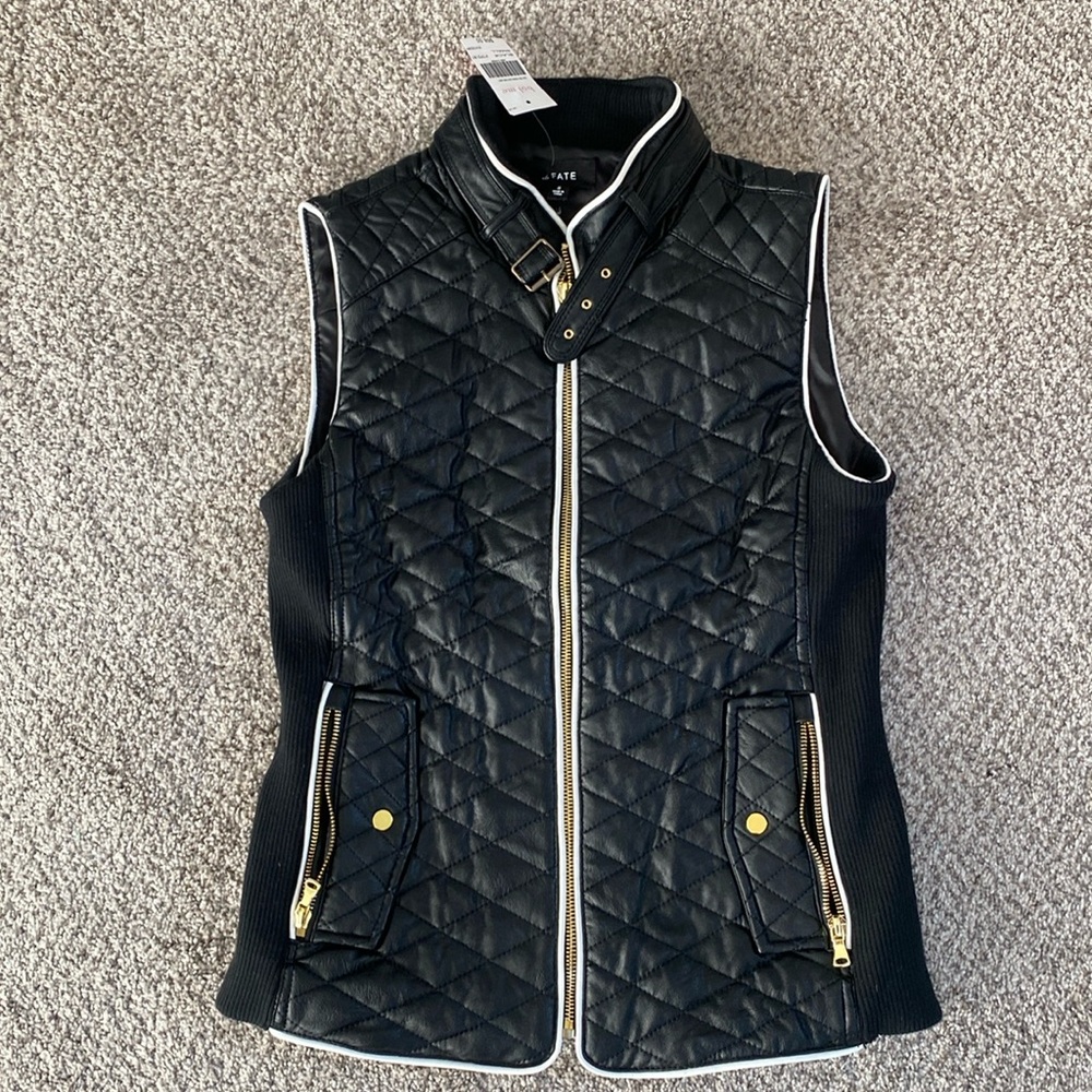 Motto vest